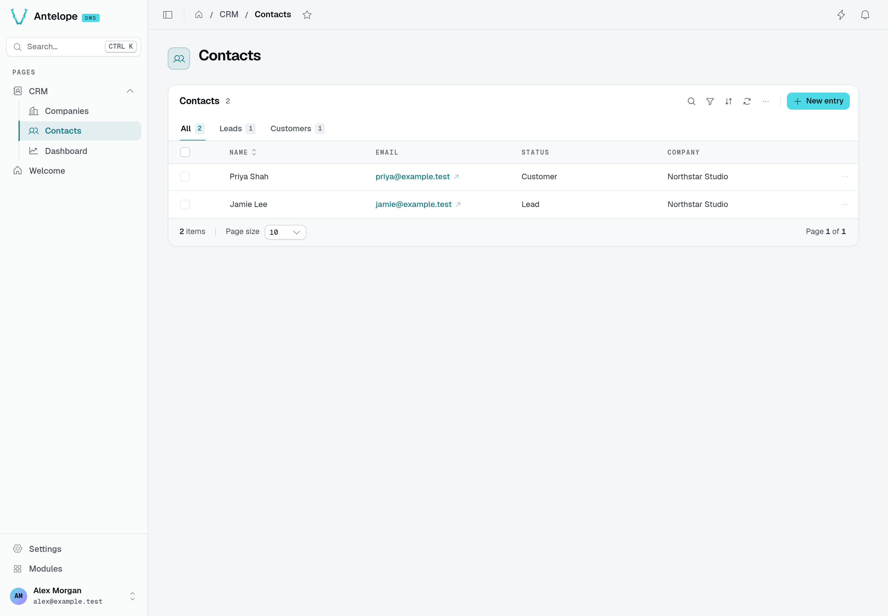 Tutorial CRM Contacts with Jamie Lee and Priya Shah linked to Northstar Studio